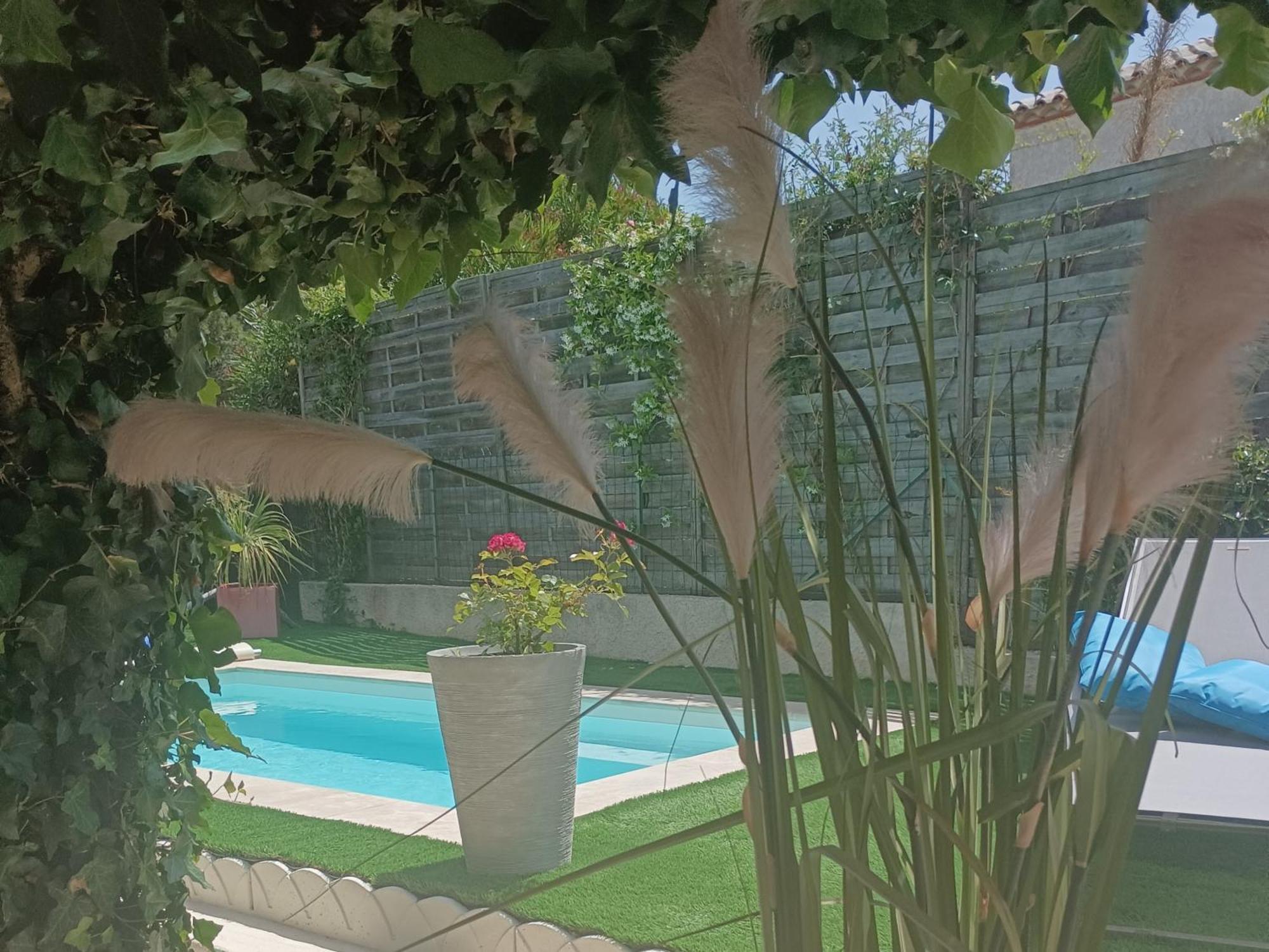 Mimilou Mont St Loup Piscine Privee Apartman Agde Szoba fotó